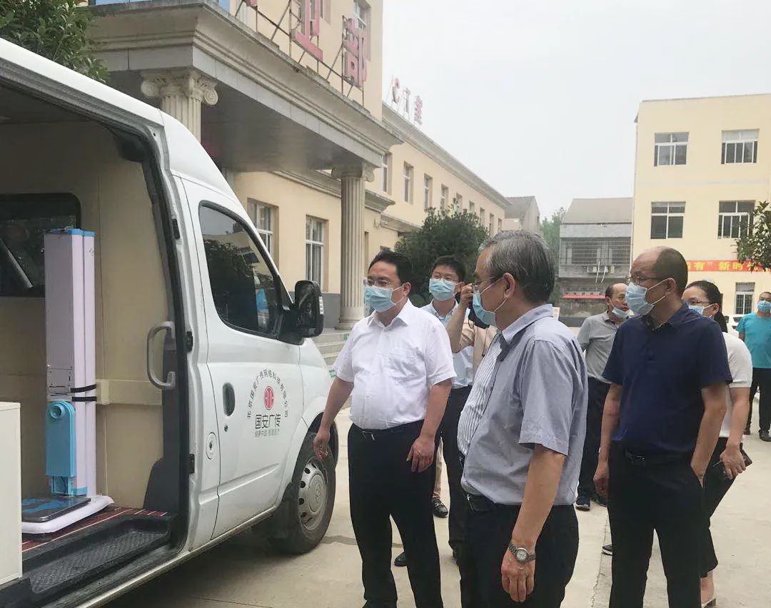 湖北仙桃：國家衛(wèi)健委基層司聶春雷司長、規(guī)信司司長毛群安先后調(diào)研“漸健家醫(yī)”仙桃項目